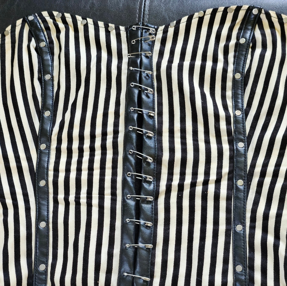 VTG Black & White Stripe Sweetheart Corset Top Cotton/Leather Womens M Steampunk